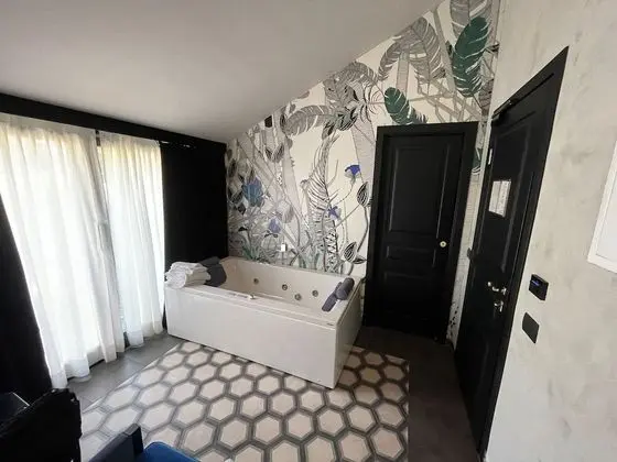 Junior Süit, Şehir Manzaralı