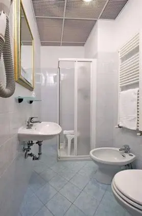 Dört Kişilik Oda