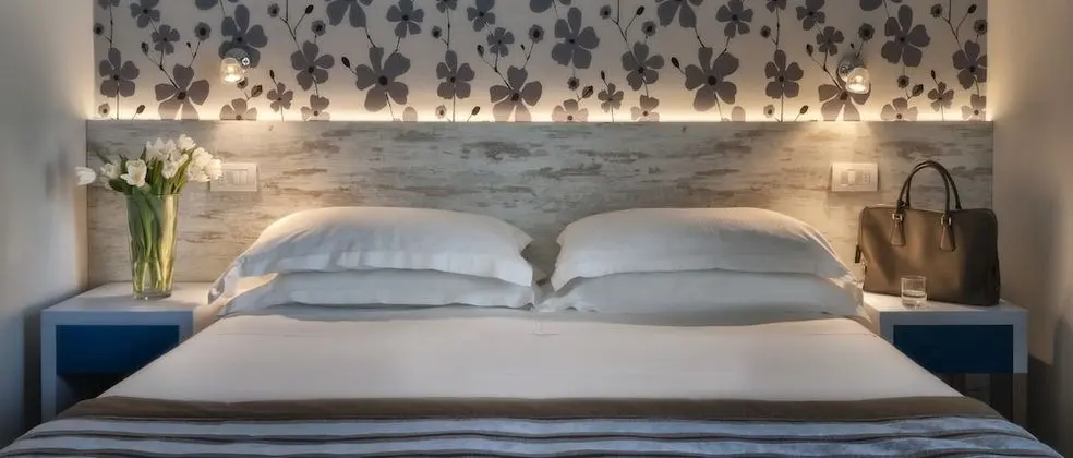 Classic Tek Büyük Yataklı Oda