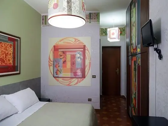 Tek Büyük Yataklı Oda