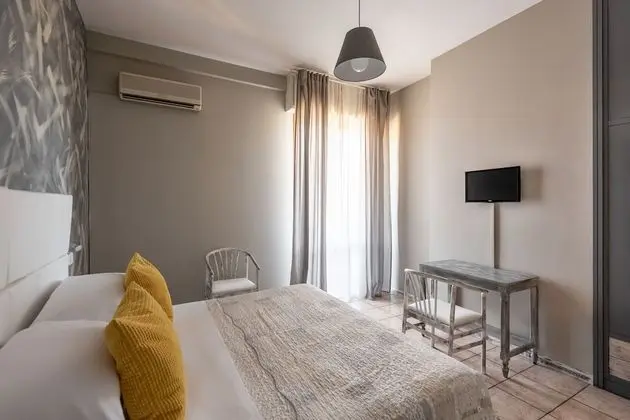 Tek Büyük veya İki Ayrı Yataklı Oda