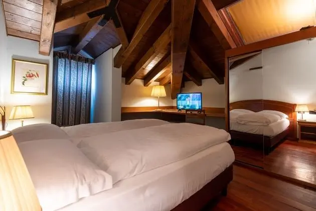 Comfort Tek Büyük Yataklı Oda