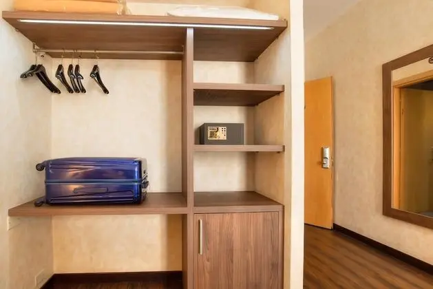 Üç Kişilik Oda (Smart)