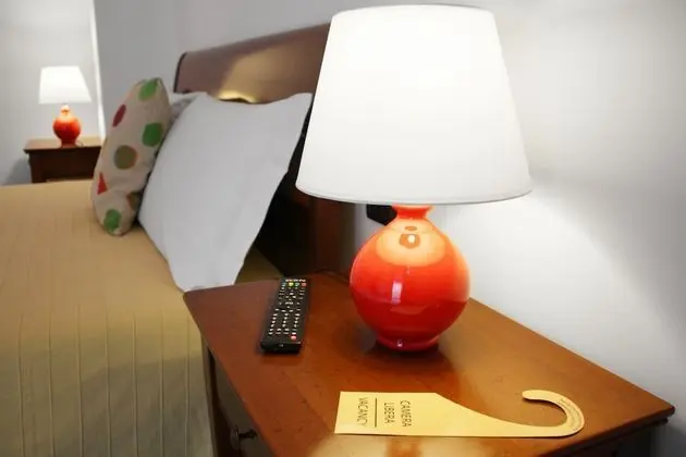 Classic Tek Büyük Yataklı Oda