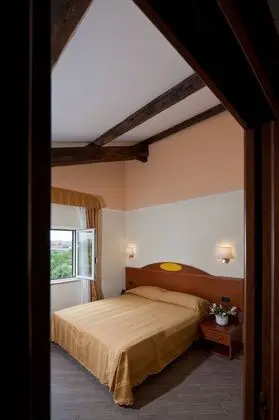 Deluxe Tek Kişilik Oda