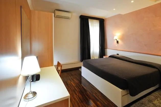 Deluxe Tek Kişilik Oda