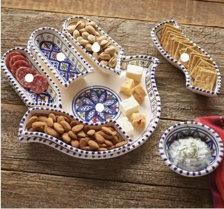Odada yemek servisi