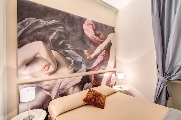 Tek Büyük Yataklı Oda