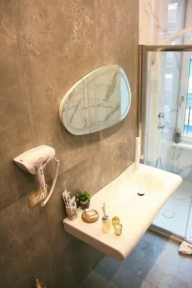 Deluxe Tek Büyük veya İki Ayrı Yataklı Oda
