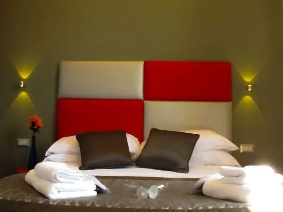 Classic Tek Büyük Yataklı Oda