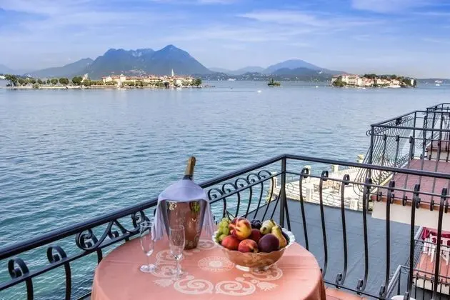 Tek Büyük Yataklı Oda, Balkon