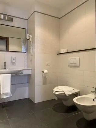Deluxe Dört Kişilik Oda
