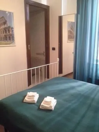 Standard Tek Büyük veya İki Ayrı Yataklı Oda