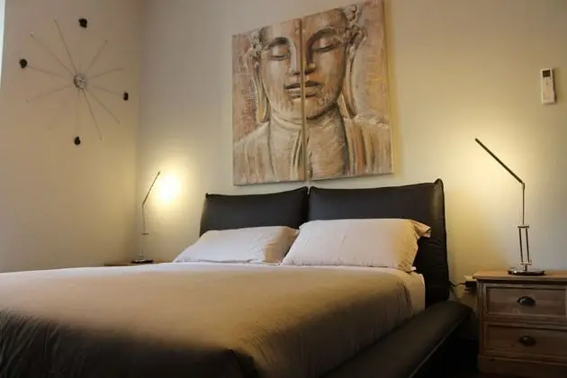 Tek Büyük Yataklı Oda, Ortak Banyo