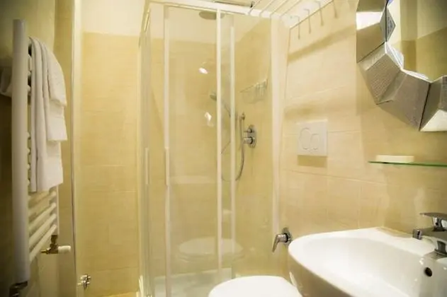 Tek Kişilik Oda, Özel Banyo