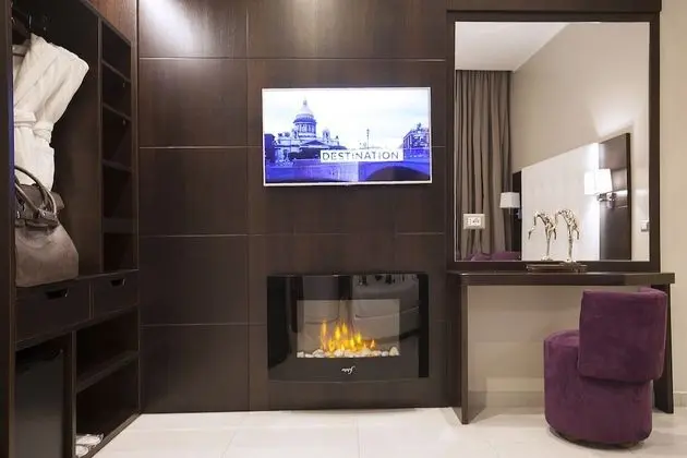 Classic Tek Büyük Yataklı Oda