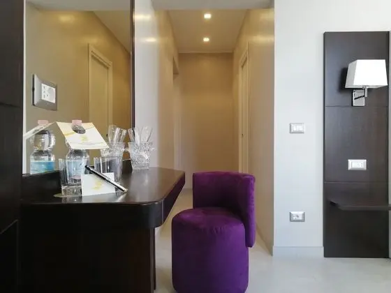 Classic Tek Büyük Yataklı Oda