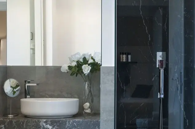 Classic Tek Büyük Yataklı Oda