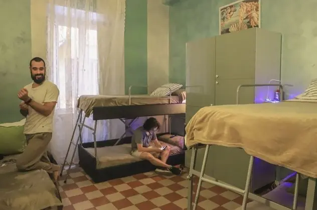 Ortak Ranzalı Oda, Karma Ranzalı Oda, Özel Banyo