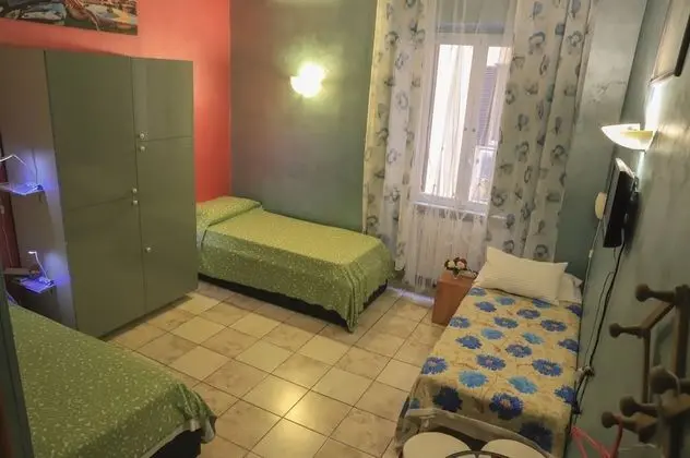 Ortak Ranzalı Oda, Karma Ranzalı Oda, Özel Banyo