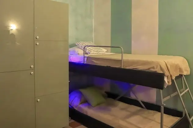 Ortak Ranzalı Oda, Karma Ranzalı Oda, Özel Banyo