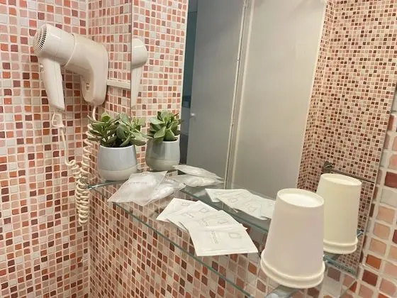 Standard Tek Büyük Yataklı Oda, Banyolu/Duşlu