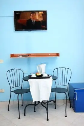 Deluxe Tek Büyük veya İki Ayrı Yataklı Oda, Banyolu/Duşlu