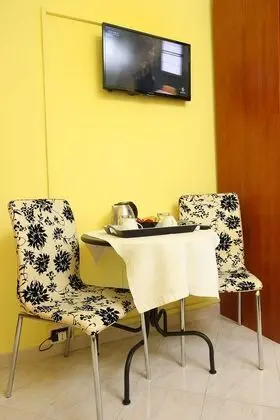 Tek Büyük Yataklı Oda, Ortak Banyo