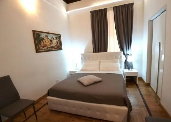 Tek Büyük veya İki Ayrı Yataklı Oda