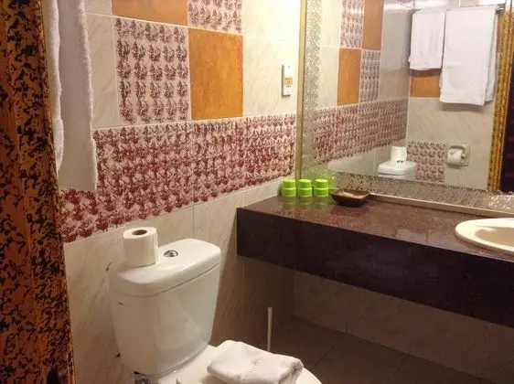 1 Çift Kişilik Veya 2 Tek Kişilik Yatak Superior