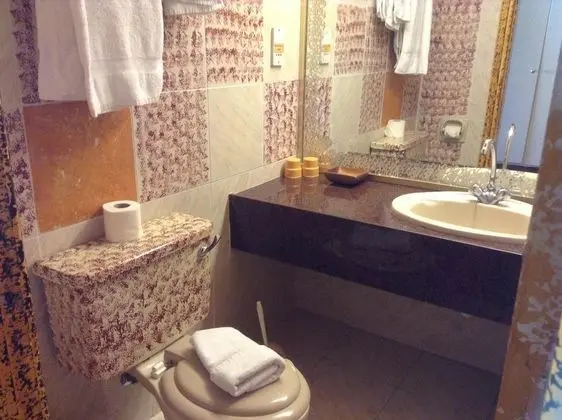 1 Çift Kişilik Veya 2 Tek Kişilik Yatak Superior Pool View