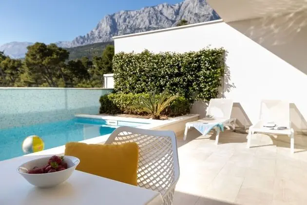 Junior Süit, Dağ Manzaralı