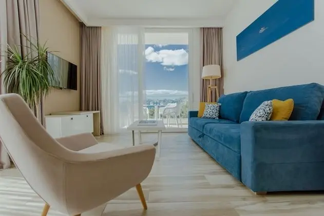 Superior Suite with Mountain View