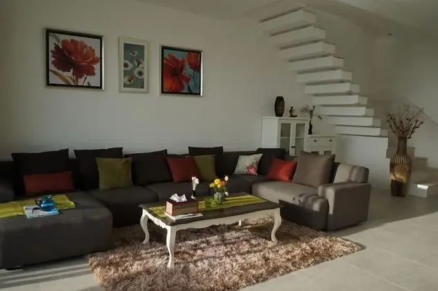 Villa, 4 Yatak Odası, Kişiye Özel Havuzlu