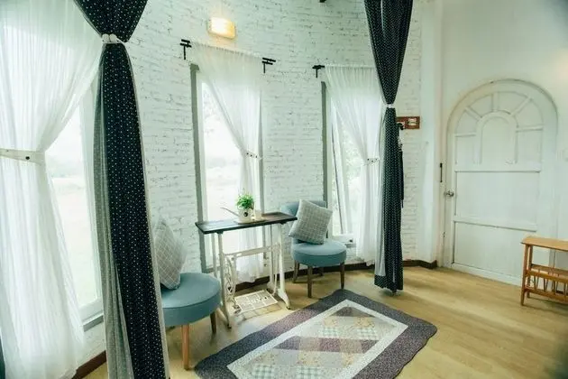 Romance Home