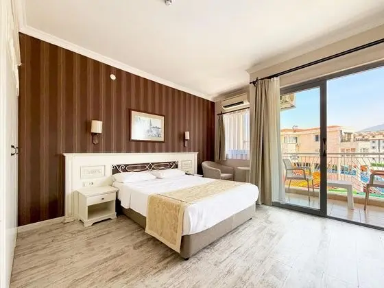 https://images.odamax.com/img/1920x1080/odamax/image/upload/Romance_Beach_Hotel_202607191249097_IMG_3259.jpg