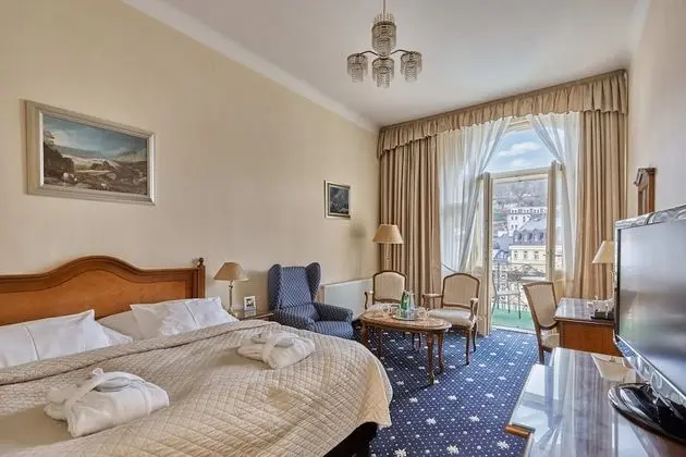 Deluxe Tek Büyük Yataklı Oda, Balkon, Şehir Manzaralı