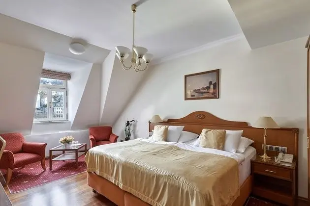 Exclusive Tek Büyük Yataklı Oda, Şehir Manzaralı