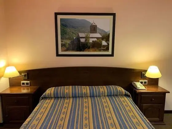 Tek Büyük veya İki Ayrı Yataklı Oda