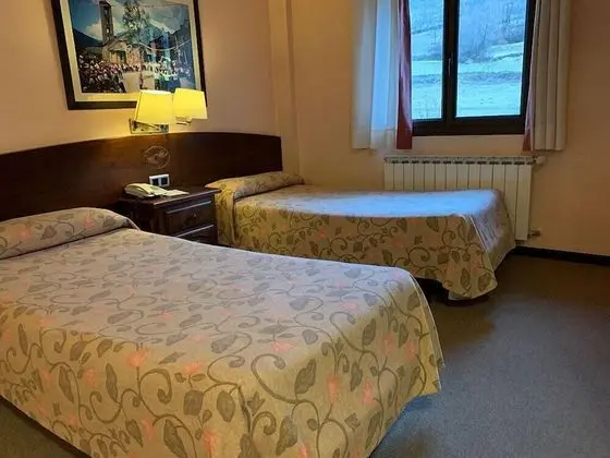 Tek Büyük veya İki Ayrı Yataklı Oda