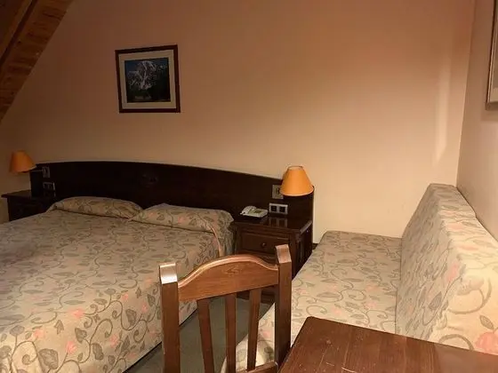 Tek Büyük veya İki Ayrı Yataklı Oda