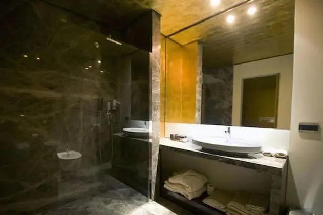 Luxury Süit, Şehir Manzaralı