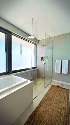 Deluxe Tek Büyük Yataklı Oda, 1 En Büyük (King) Boy Yatak, Sigara İçilmez, Okyanus Manzaralı