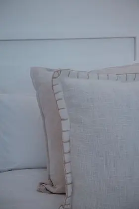 Luxury Tek Büyük Yataklı Oda