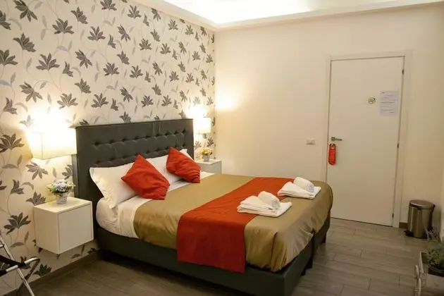 Deluxe Tek Büyük veya İki Ayrı Yataklı Oda