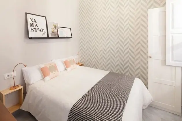 Romantic Stüdyo (III)