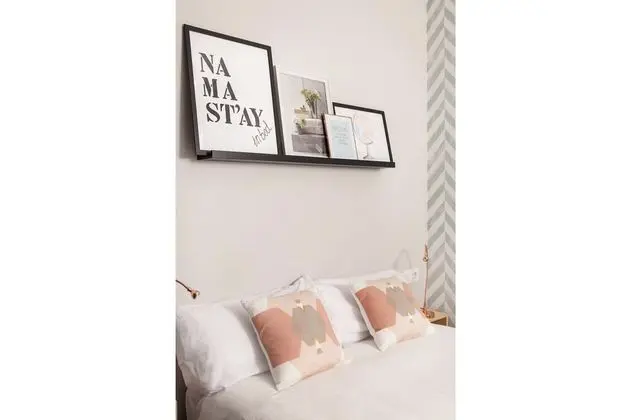 Romantic Stüdyo (III)