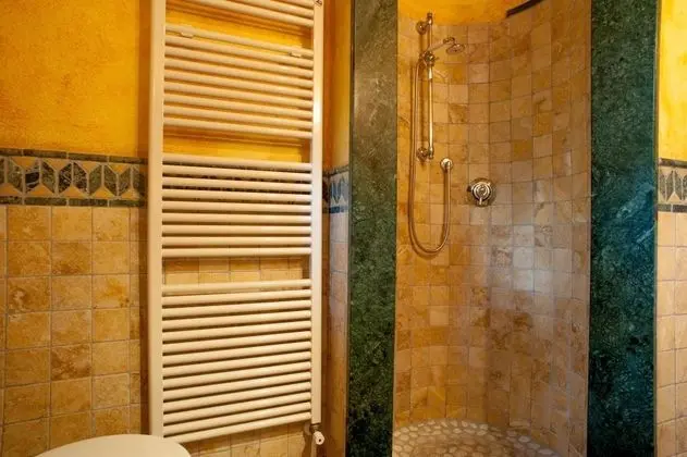 Villa, Sigara İçilebilir