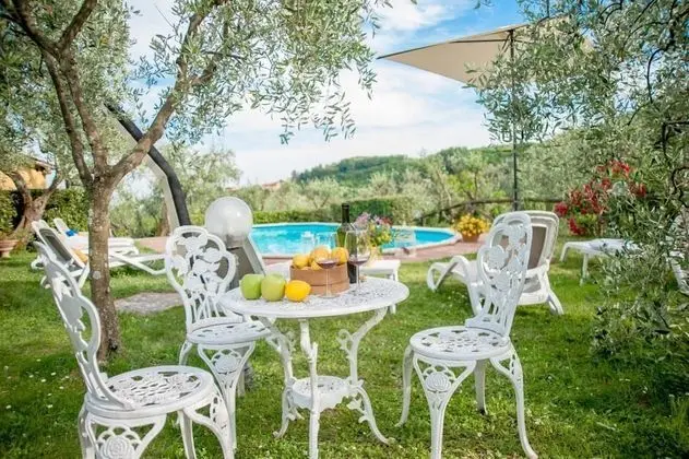 Villa, Sigara İçilebilir