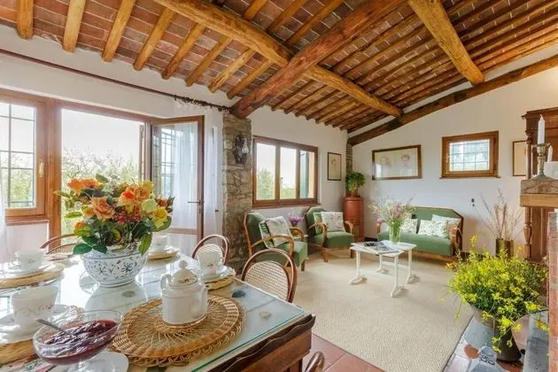 Villa, Sigara İçilebilir